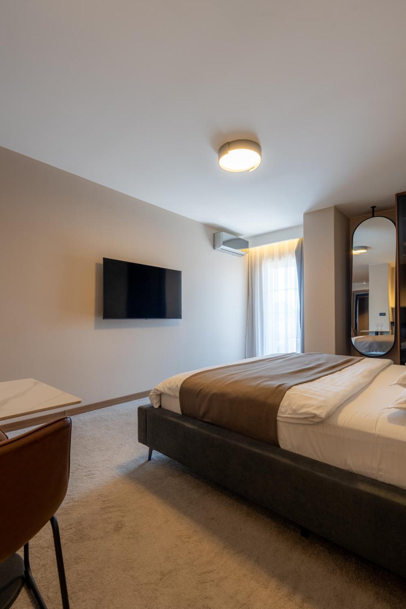 Downtown Apartments 普里什蒂纳 外观 照片