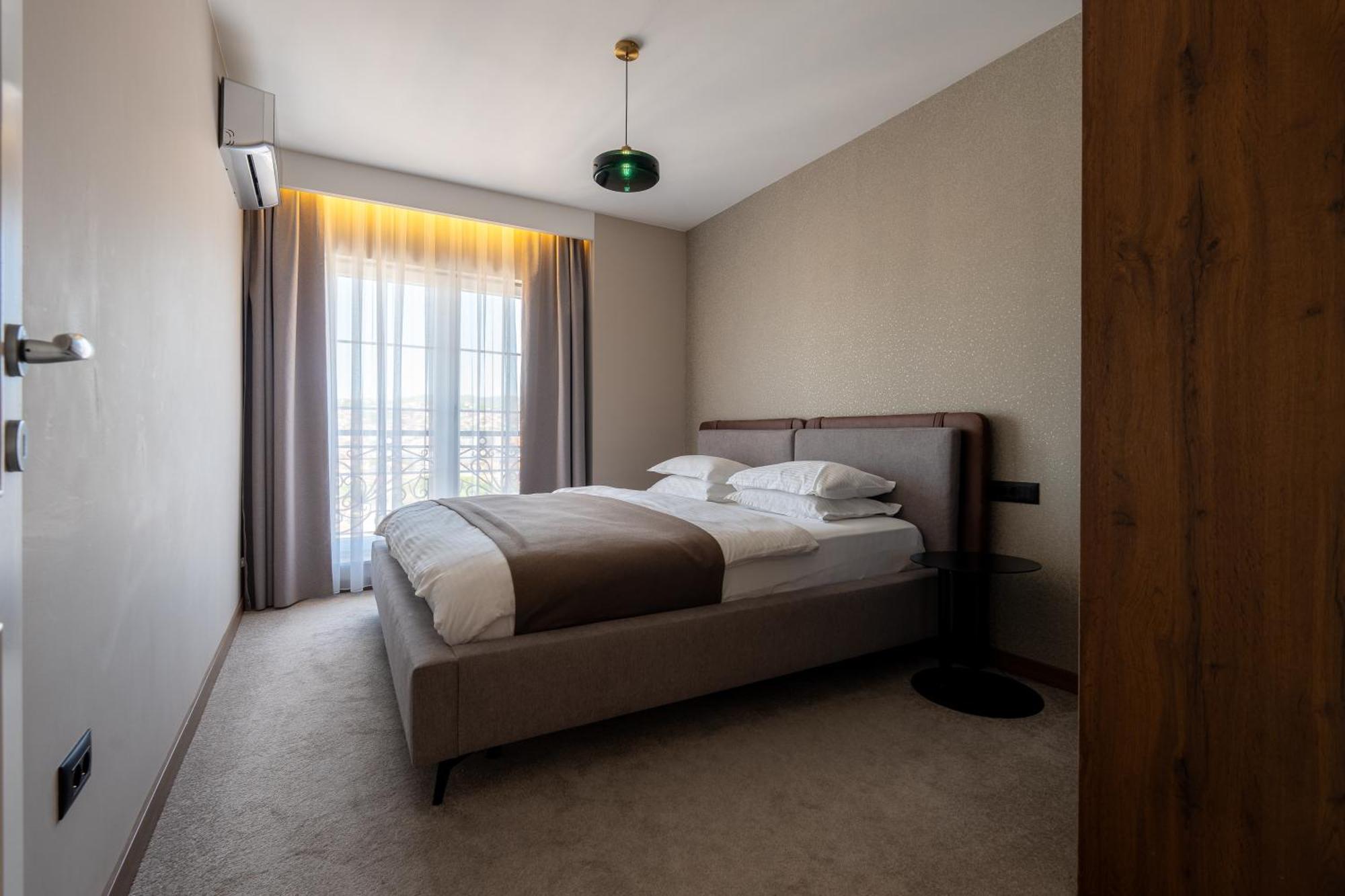 Downtown Apartments 普里什蒂纳 外观 照片